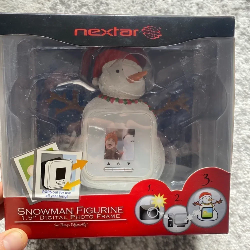 Nextar: Snowman Figurine 1.5